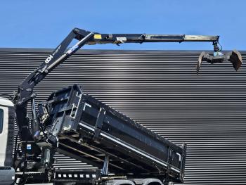 TGS 26.500 6X6 BB / Z CRANE + 2 SIDE TIPPER